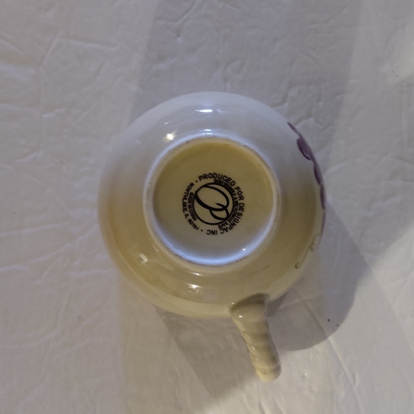 Large Tea/ Coffee Mug/Cup With Saucer . Grape/Leaf Pattern . 2 pc Set - Picture 6 of 12